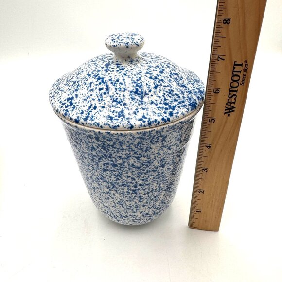 Vintage Art Pottery Blue And White Sponge Ware container with lid country Farmh - Picture 9 of 12